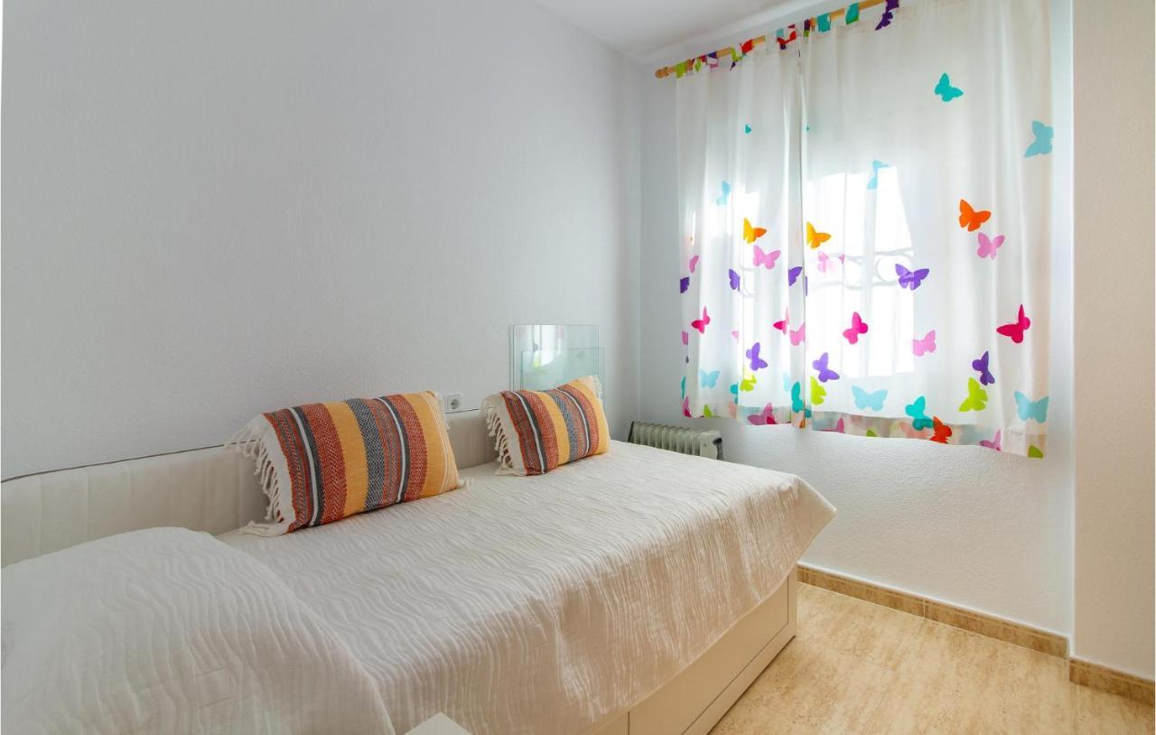 4 Bedroom Cozy Home In 필라데라호라다다 외부 사진